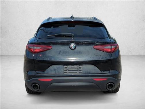 2018 Alfa Romeo Stelvio Sport