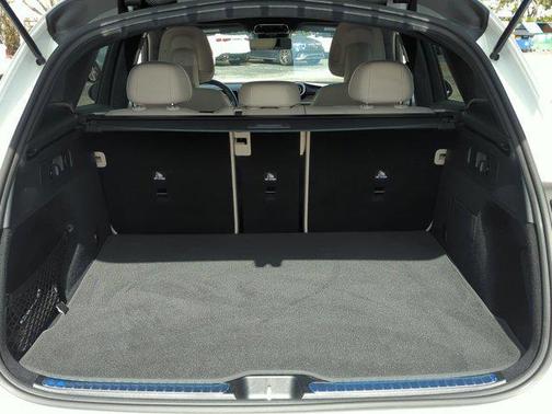 2023 Mercedes-Benz GLC 300 4MATIC