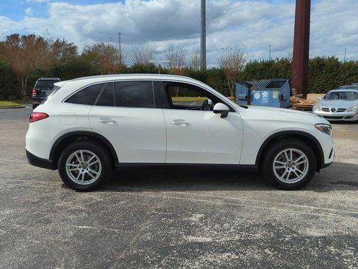 2023 Mercedes-Benz GLC 300 4MATIC