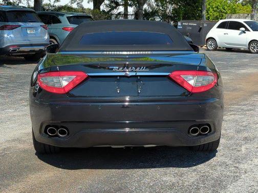 2014 Maserati GranTurismo Base