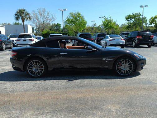 2014 Maserati GranTurismo Base