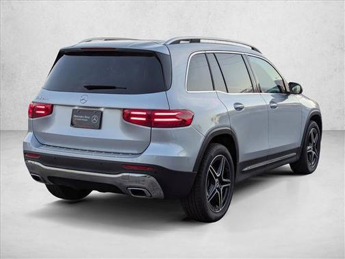 Cirrus Silver Metallic 2026 Mercedes-Benz GLB 250 Base
