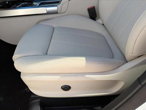 2026 Mercedes-Benz GLB 250 Base