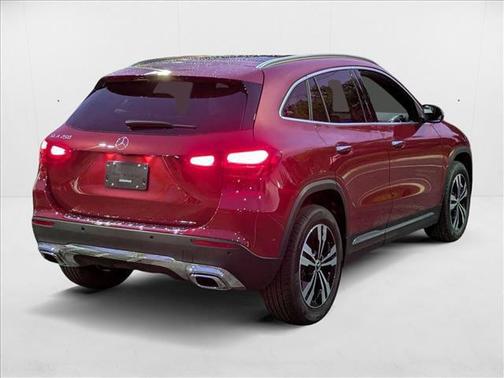 2026 Mercedes-Benz GLA 250 4MATIC
