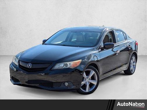2013 Acura ILX 2.0L w/Premium Package