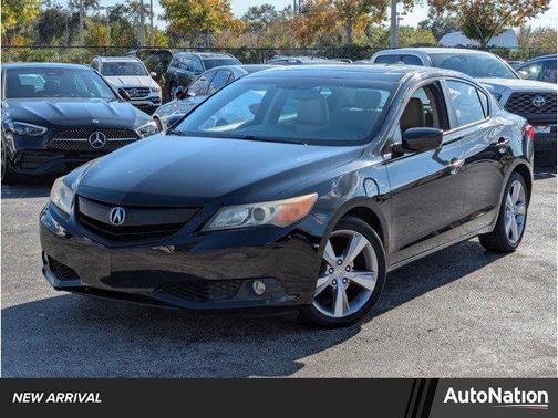 2013 Acura ILX 2.0L w/Premium Package
