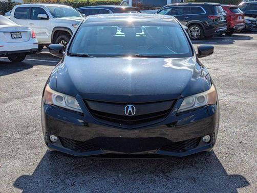 2013 Acura ILX 2.0L w/Premium Package