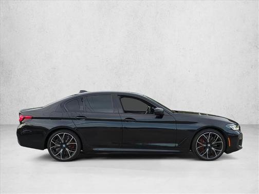 Black Sapphire Metallic 2023 BMW 540 i