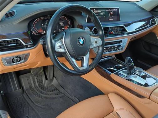 Bemina Grey Amber Effect 2020 BMW 750 i xDrive