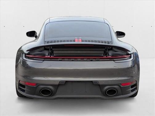 2020 Porsche 911 Carrera