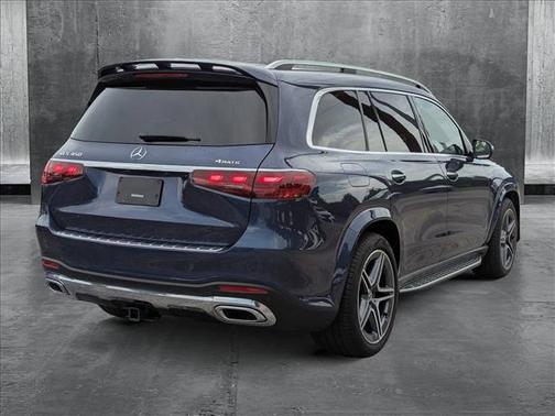 2025 Mercedes-Benz GLS 450 4MATIC