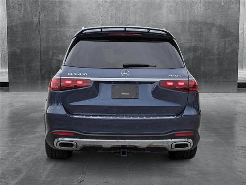 2025 Mercedes-Benz GLS 450 4MATIC