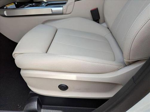 2025 Mercedes-Benz GLB 250 Base