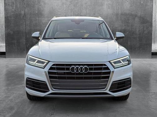 2018 Audi Q5 2.0T Premium Plus