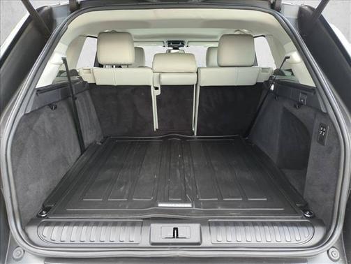 White 2015 Land Rover Range Rover Sport Supercharged SE