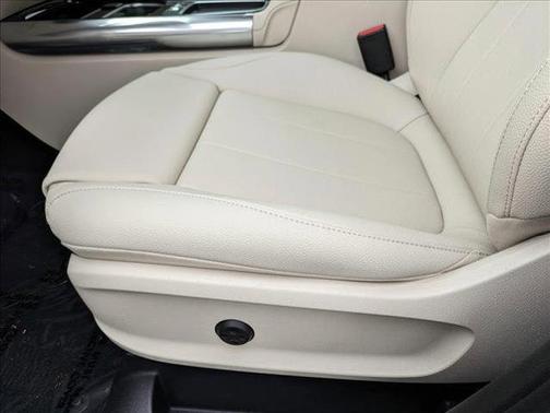 2025 Mercedes-Benz GLA 250 Base