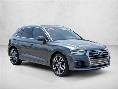 Daytona Gray Pearl Effect 2018 Audi SQ5 3.0T Prestige