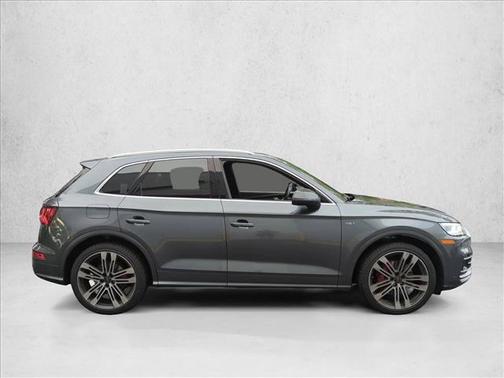 Daytona Gray Pearl Effect 2018 Audi SQ5 3.0T Prestige
