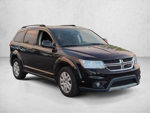 Pitch Black Clearcoat 2019 Dodge Journey SE