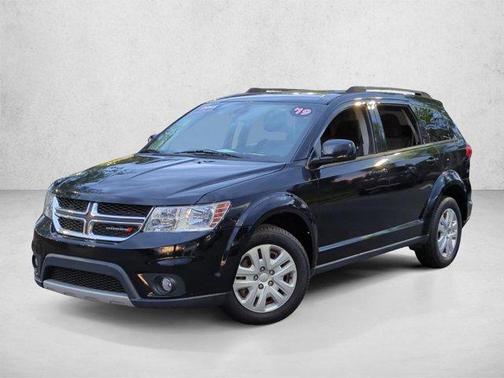 Pitch Black Clearcoat 2019 Dodge Journey SE