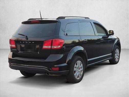 Pitch Black Clearcoat 2019 Dodge Journey SE