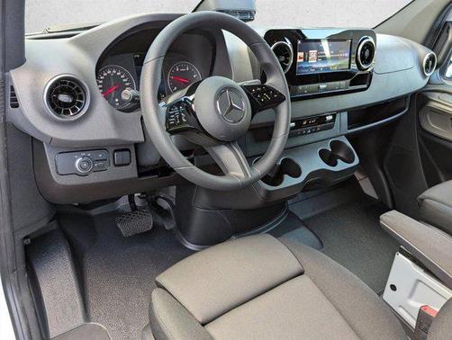 Arctic White 2026 Mercedes-Benz Sprinter 2500 Standard Roof
