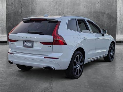 2021 Volvo XC60 T6 Inscription