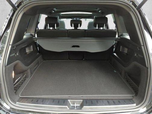 Night Black 2026 Mercedes-Benz GLB 250 Base