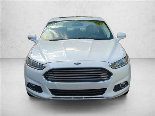 White Platinum Metallic Tri-Coat 2015 Ford Fusion SE