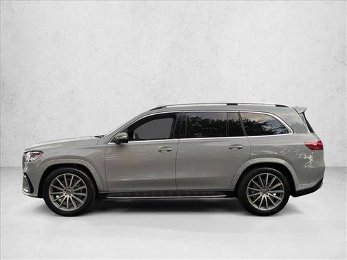 MANUFAKTUR Alpine Grey 2026 Mercedes-Benz GLS 580 4MATIC