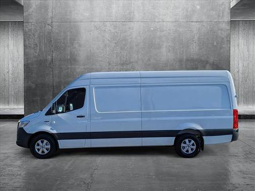 2024 Mercedes-Benz Sprinter 2500 High Roof