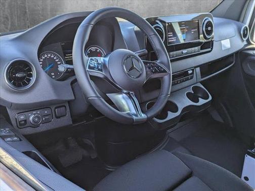 2024 Mercedes-Benz Sprinter 2500 High Roof