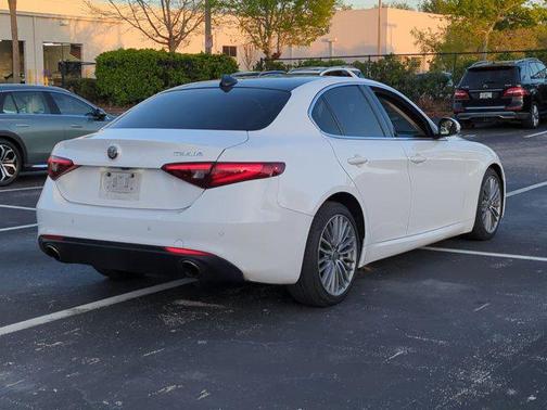 2019 Alfa Romeo Giulia Ti Lusso
