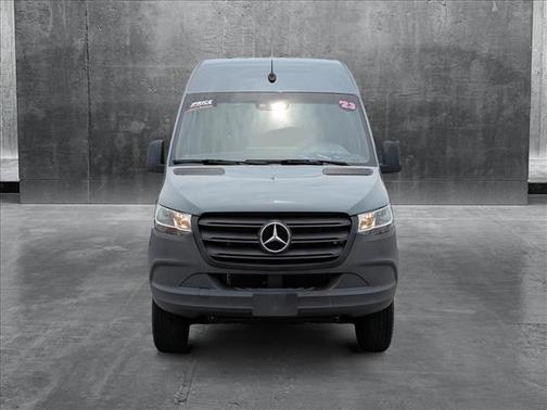 2023 Mercedes-Benz Sprinter 2500 Standard Roof