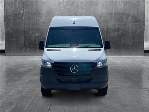2025 Mercedes-Benz Sprinter 2500 High Roof