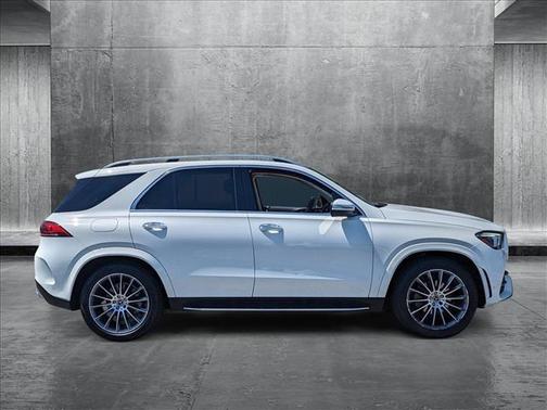 2022 Mercedes-Benz GLE 350 Base