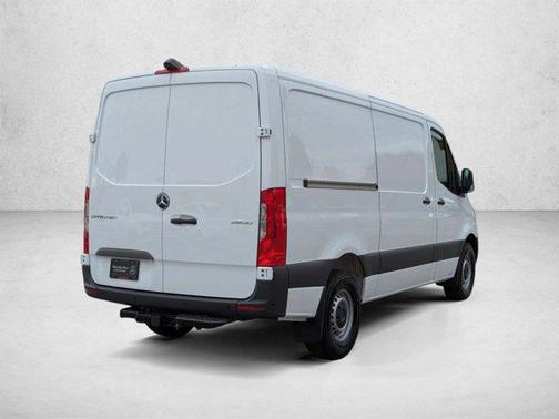 Arctic White 2026 Mercedes-Benz Sprinter 2500 Standard Roof