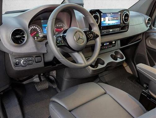 2026 Mercedes-Benz Sprinter 2500 Standard Roof