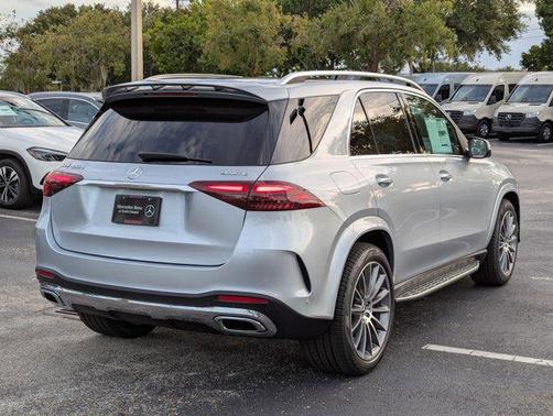2026 Mercedes-Benz GLE 450e 4MATIC