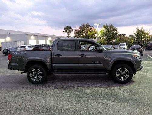 2016 Toyota Tacoma TRD Sport