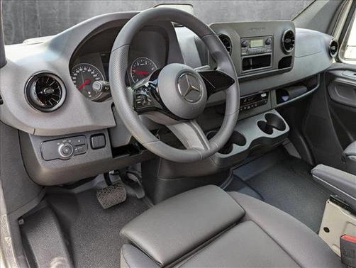 2025 Mercedes-Benz Sprinter 2500 High Roof