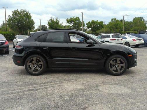 Jet Black Metallic 2025 Porsche Macan Macan