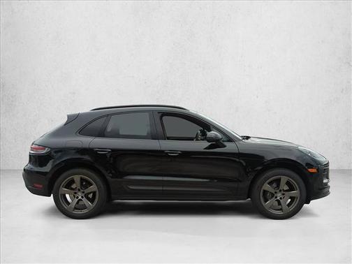Jet Black Metallic 2025 Porsche Macan Macan