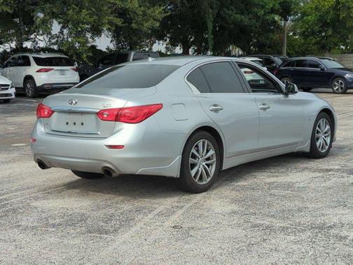 Liquid Platinum 2016 INFINITI Q50 3.0T Premium