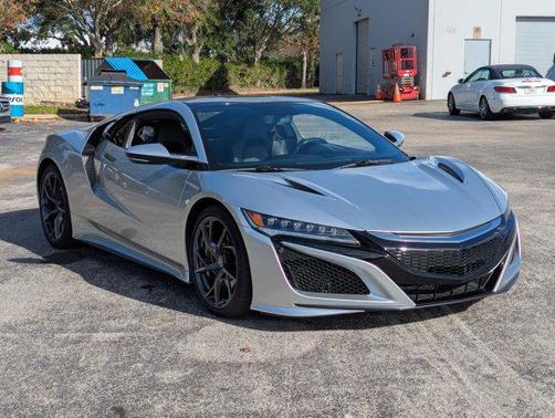 2017 Acura NSX Coupe