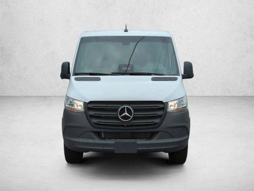 Arctic White 2026 Mercedes-Benz Sprinter 2500 Standard Roof