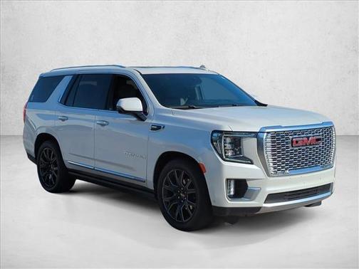 White Frost Tricoat 2024 GMC Yukon Denali