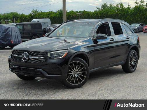 Black 2022 Mercedes-Benz GLC 300 Base