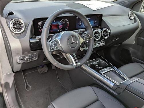 Night Black 2026 Mercedes-Benz GLA 250 4MATIC