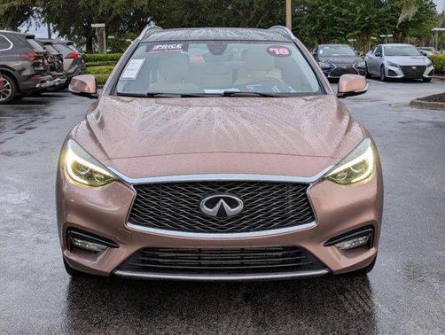 2018 INFINITI QX30 Premium